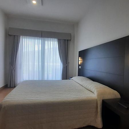 ספרלונגה Moresco Park Hotel מראה חיצוני תמונה