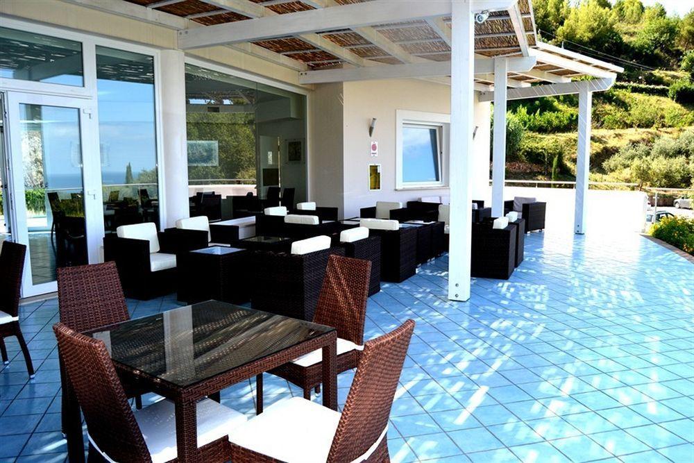 ספרלונגה Moresco Park Hotel מראה חיצוני תמונה
