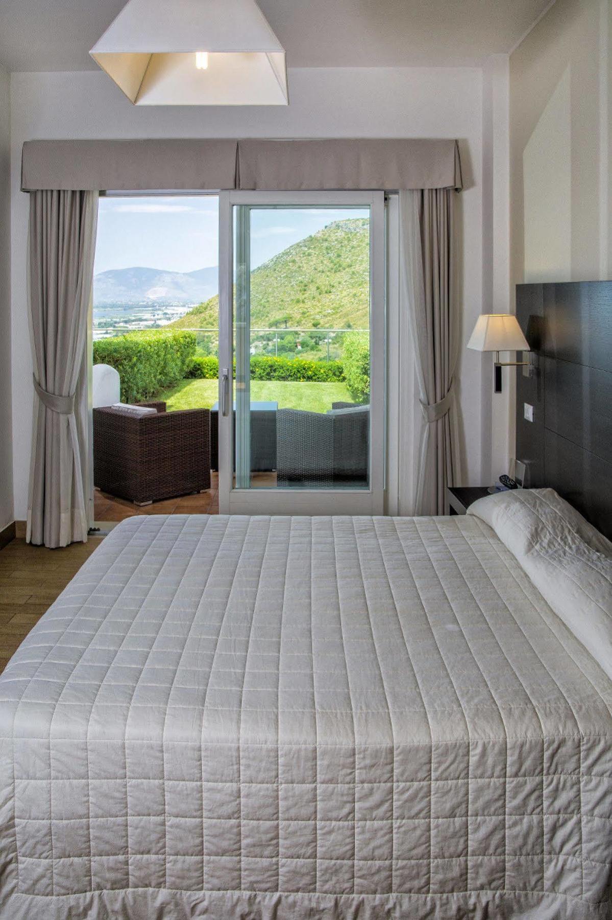 ספרלונגה Moresco Park Hotel מראה חיצוני תמונה